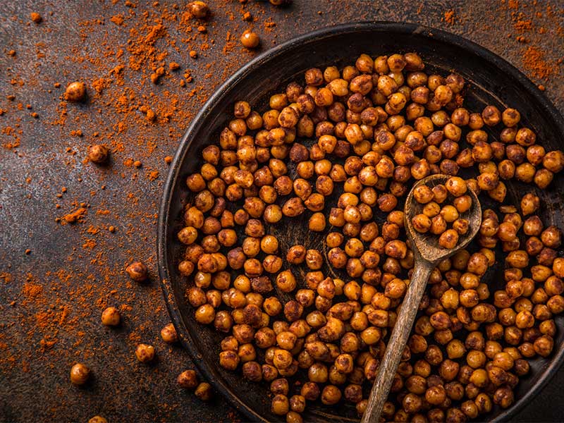 20 g Proteine bekommst du z. B. mit jeweils 100 g Kichererbsen.