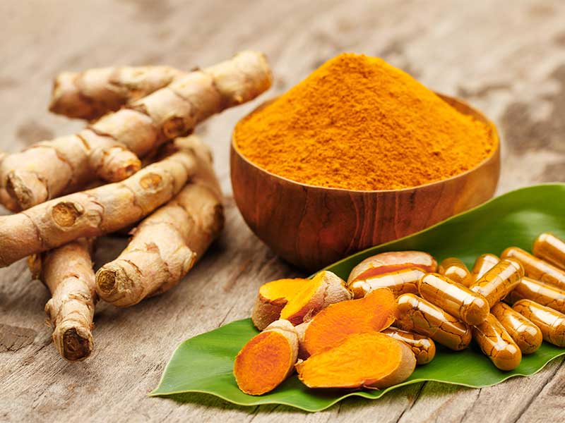 Kurkuma wirkt entzündungshemmend und regt die Verdauung an.