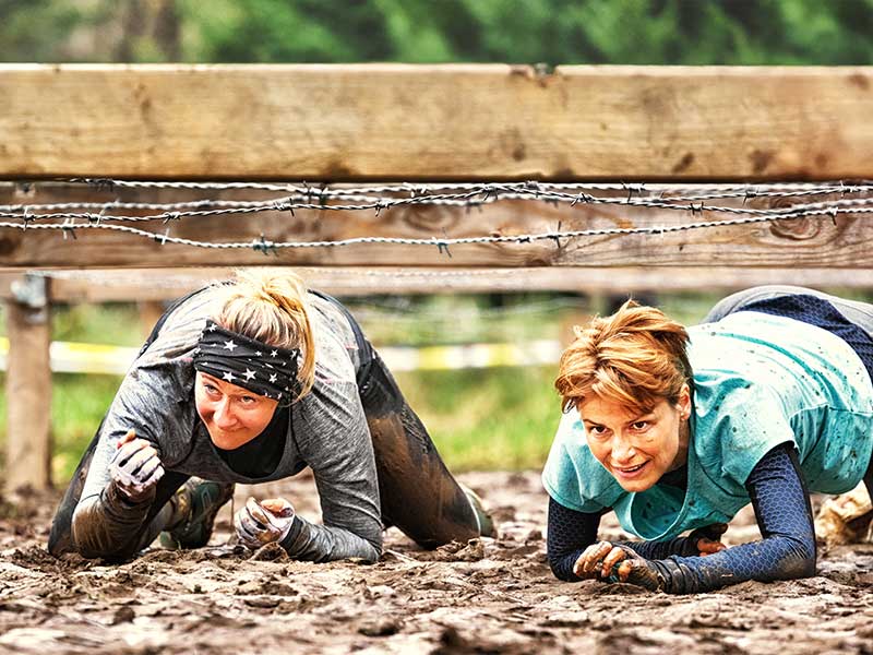 Häufige Hindernisse eines OCR-Laufs Kriech-Hindernisse beim OCR-Lauf