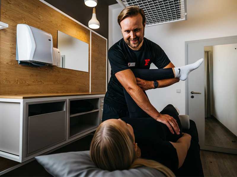 Gründe für Muskelübersäuerung, Symtome, Folgen, was dagegen hilft + FAQ.