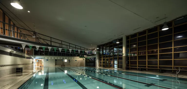 Berlin Prager Platz Schwimmbad