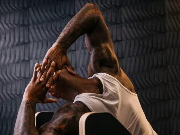 Faszientraining in der Physio Area bei Fitness First