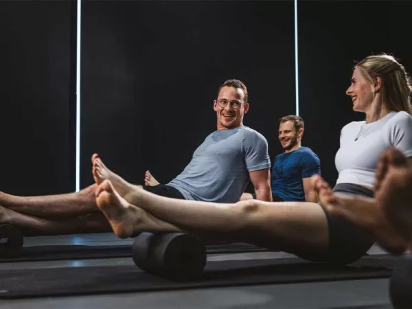 Yoga Gruppentraining bei Fitness First Yoga Gruppentraining bei Fitness First
