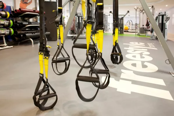 TRX-Kurse bei Fitness First TRX-Kurse bei Fitness First