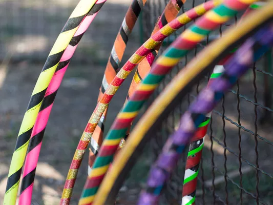 Gewicht und Größe des Reifens sind für Anfänger:innen ausschlaggebend für den Trainingserfolg