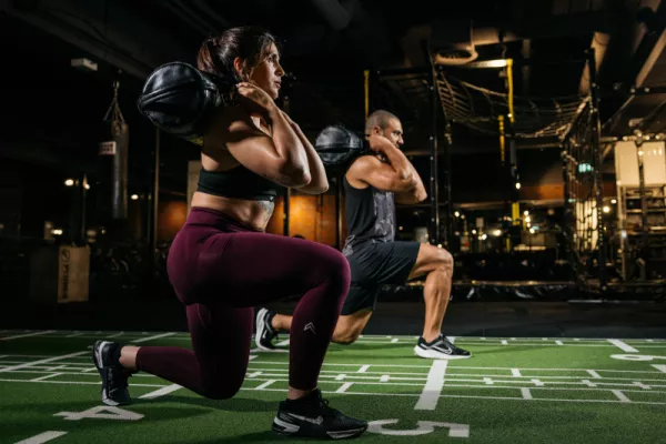 Hyrox Zirkeltraining bei Fitness First Hyrox Zirkeltraining bei Fitness First