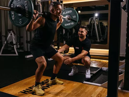 Wie erstelle ich einen Trainingsplan? Vorlagen, FAQ + Trainingspläne bei Fitness First